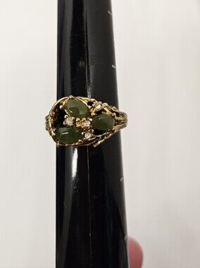 Uncas Faux Jade Ring Size 9 Gold Tone Signed